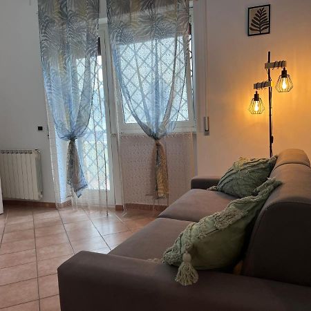 Le Marinare Apartment Lido di Ostia Bagian luar foto